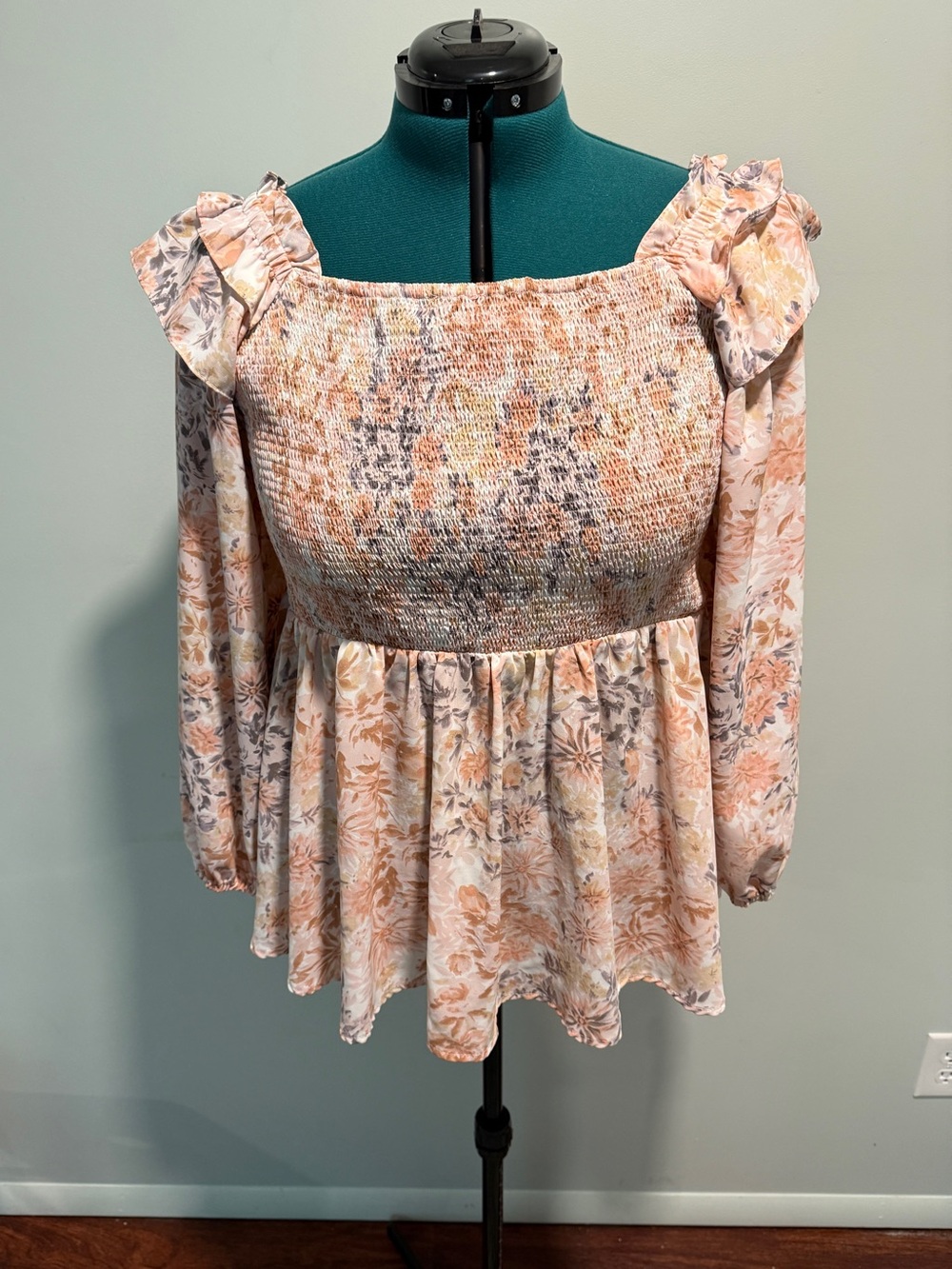 Chic Soul Floral Peplum Top
